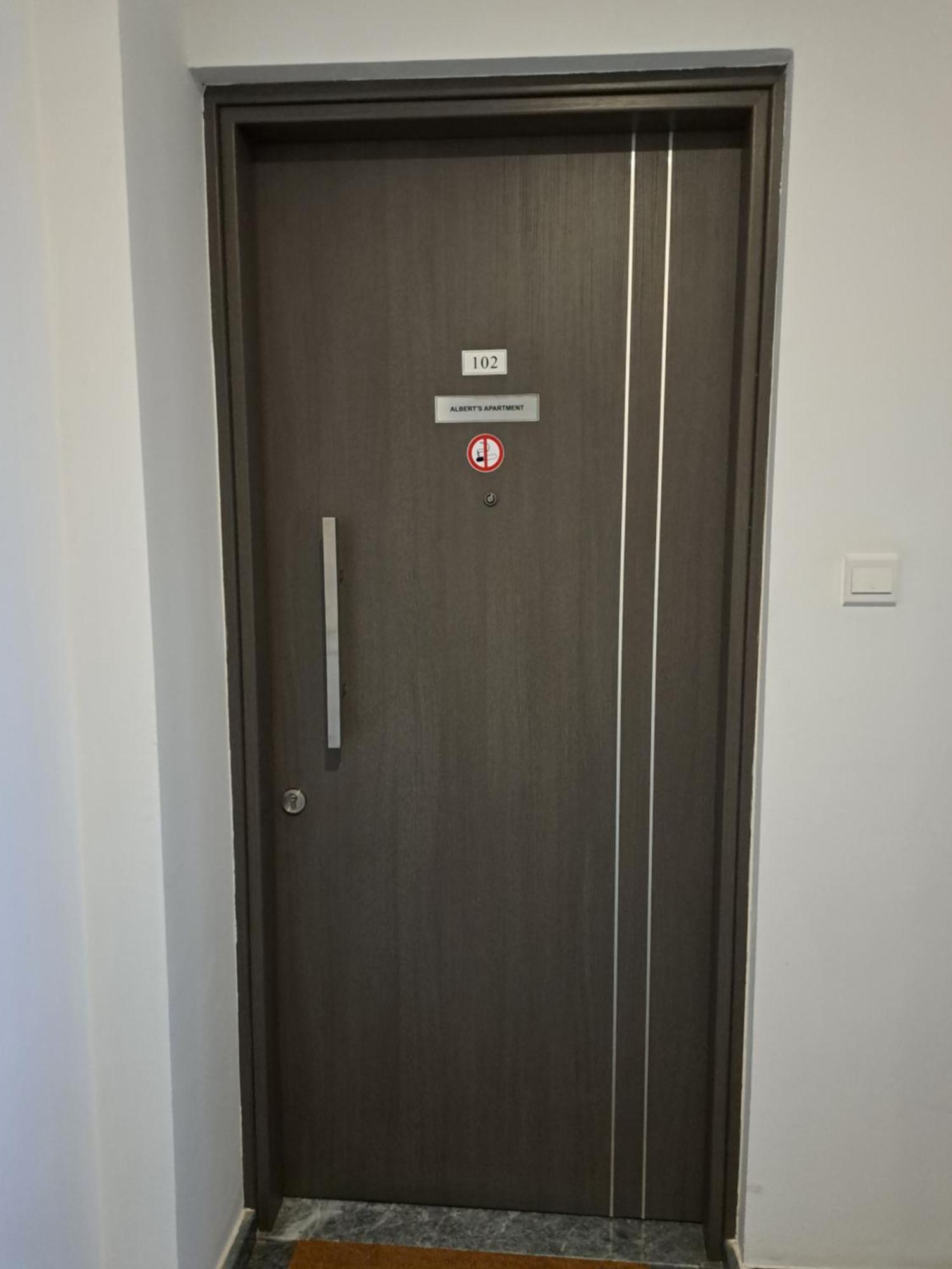 Albert'S Apartment St Lazarus 402 B - First Floor Larnaca Dış mekan fotoğraf