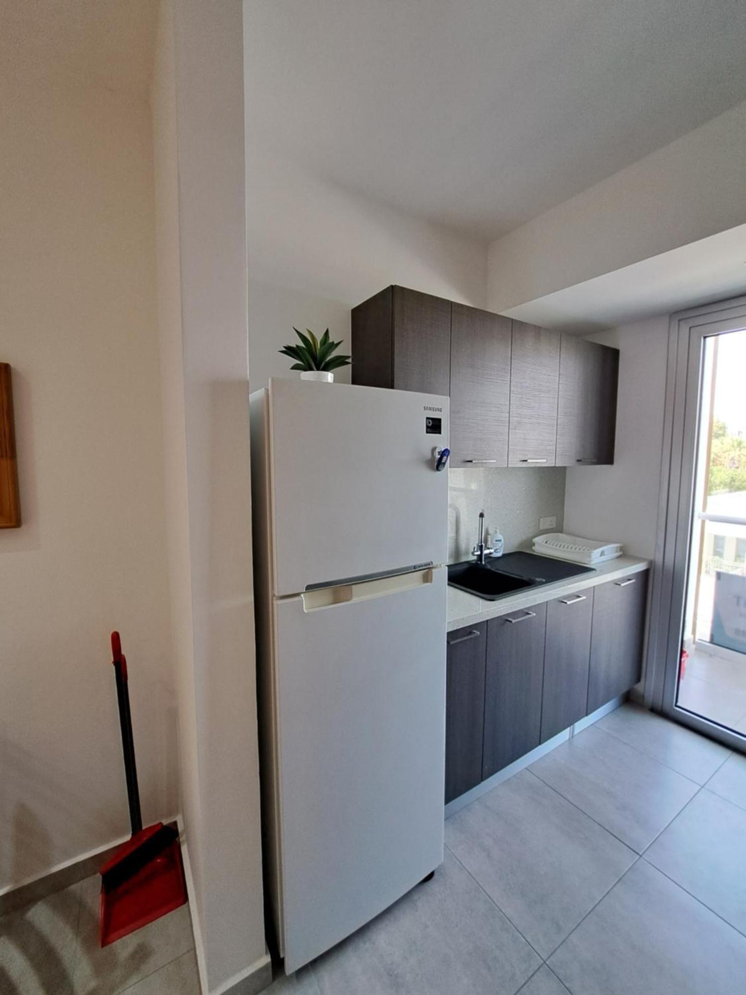 Albert'S Apartment St Lazarus 402 B - First Floor Larnaca Dış mekan fotoğraf