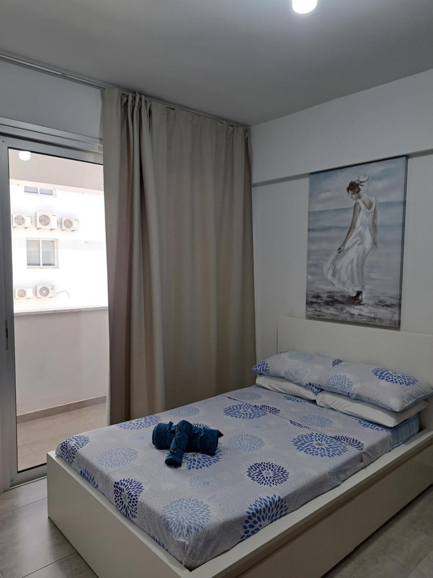 Albert'S Apartment St Lazarus 402 B - First Floor Larnaca Dış mekan fotoğraf